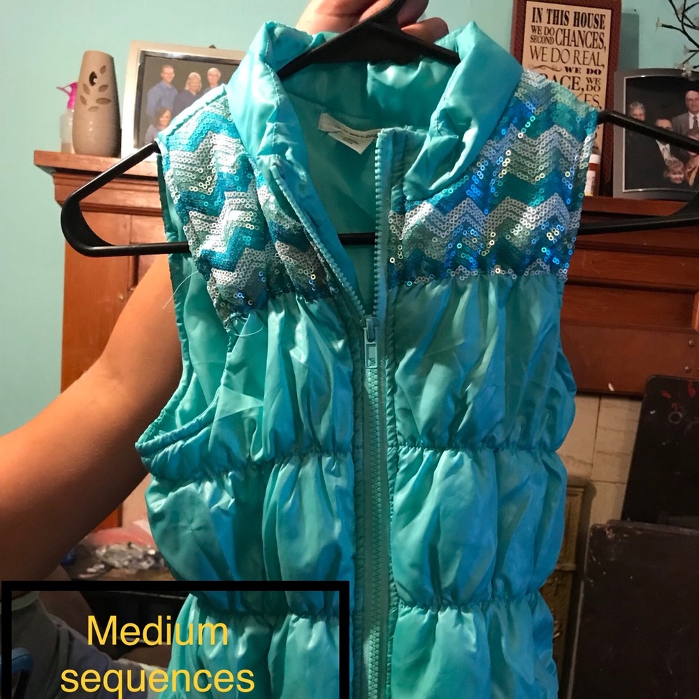 Sequenced vest